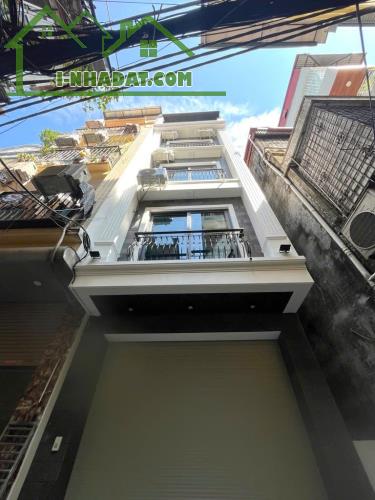 HIẾM- Ô TÔ 7 CHỖ NGU TRONG NHÀ-KÍNH KOONG- THÁNG MÁY- TRẦN KHÁT CHÂN-40mx 6 CHỈ HƠN 10 TỶ. - 2