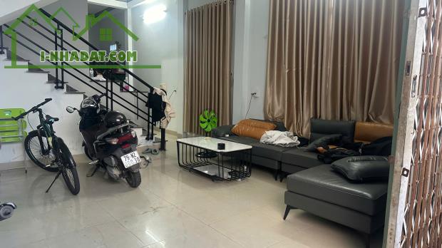 NHÀ 2 TẦNG HẺM LÝ THÁNH TÔN 40M2, GIÁ CHỈ 4,2 TỶ