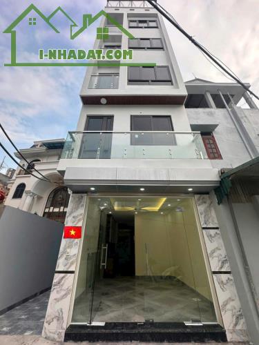 Bán nhà Bát Khối - Long Biên. Lô Góc - Thang Máy - Ô tô 7 chỗ. 30m x 6T. Lh 0965858116