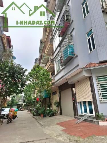 Bán nhà phố Cổ Nhuế, Bắc Từ Liêm 42m 5tầng cạnh Đại học Mỏ, BV Phương Đông, giá 6,9