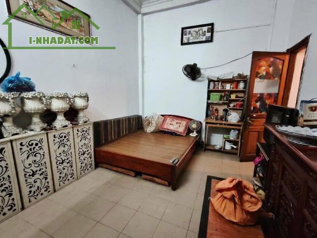 Bán nhà ngõ 359 Minh Khai rất gần mặt phố 52mx3t mặt tiền 5m giá 11.7 tỷ. - 1