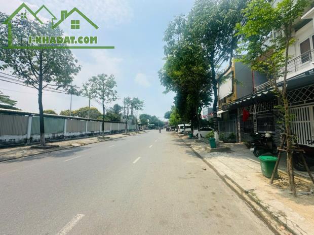 TÌM ĐỎ CẢ MẮT MỚI ĐƯỢC LÔ ĐẤT ĐẸP VÀ RẺ NHƯ THẾ NÀY ĐỂ CHO ACE MUA