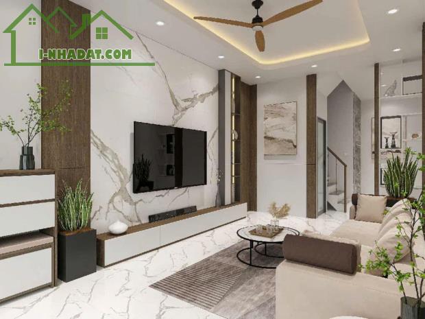 Nhà đẹp phố Trạm 5 tầng mới, giao thông thuận tiện, nội thất đẹp 8.2 tỷ - 1
