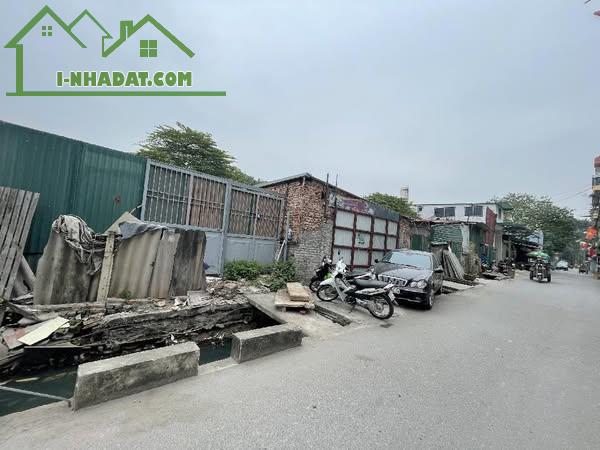 Cần bán gấp đất nông nghiệp Vĩnh Hưng, 330m2, mặt tiền 10m, giá 5 tỷ hơn! - 1