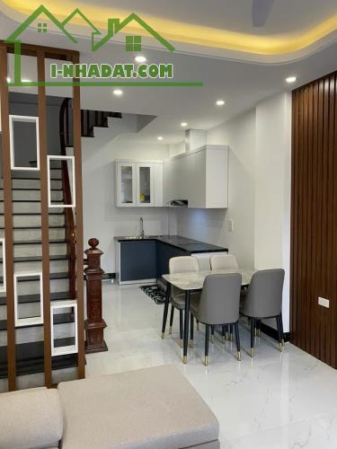 Bán nhà Di Trạch gần phố Nhổn 32M x 5 Tầng, ngõ rộng, ô tô đỗ gần giá 4.2 tỷ - 2