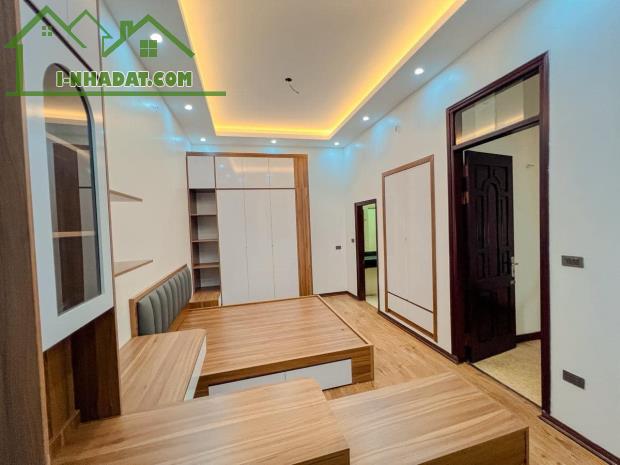 Bán nhà phố Lạc Trung - Hai Bà Trưng, 37m2 ở ngay giá chỉ 6,79 tỷ