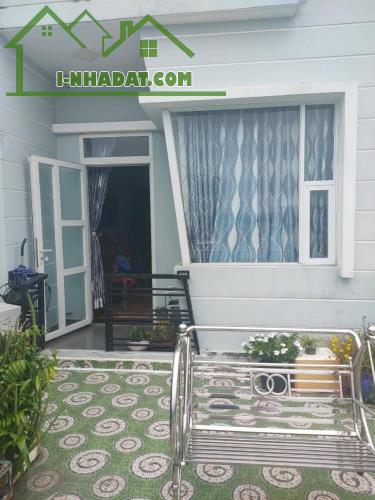 Bán nhà MT Lê Cơ 4x31M- 3 tầng đường 30M. Giá 14.99Tỷ