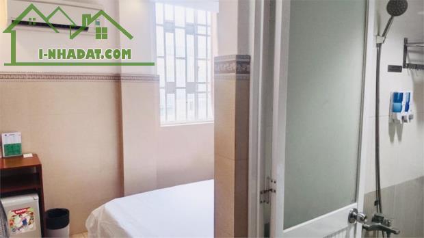 BÁN KHÁCH SẠN 7 TẦNG CÓ THANG MÁY, MẶT TIỀN ĐƯỜNG 12M SÁT LÊ VĂN KHƯƠNG QUẬN 12 - GẦN - 4