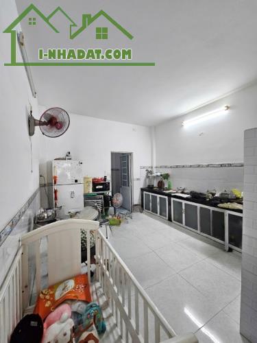 Bán nhà 4 tầng mặt tiền đường QL50, Giá 9.5 Tỷ - 1