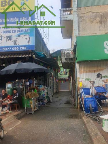 Bán nhà Trâu Quỳ – 60m² – 2 mặt ngõ thông – Giá 7 tỷ 🏡Thông tin : - Diện tích: 60m² - - 1