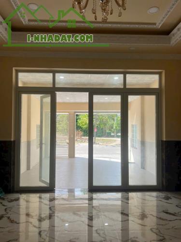 CẦN BÁN NHÀ 1 TRỆT 2 LẦU – ĐƯỜNG NHỰA RỘNG 13M CÓ VỈA HÈ - 1
