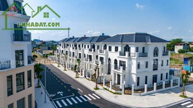 BÁN BIỆT THỰ 3 TẦNG SIÊU VIP NGAY TỈNH ỦY THANH HÓA
