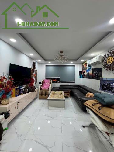 * BÁN NHÀ HẺM XH-4 TẦNG, GẦN MT NGUYỄN KIM Q10-CN 47M2-NHỈNH 9TỶ - 2