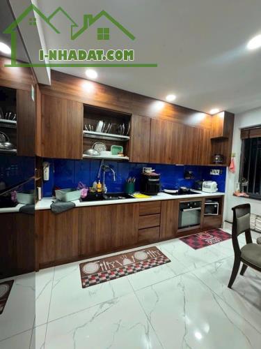 * BÁN NHÀ HẺM XH-4 TẦNG, GẦN MT NGUYỄN KIM Q10-CN 47M2-NHỈNH 9TỶ - 3