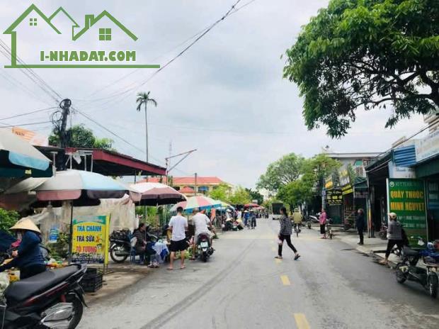 Cần bán lô đất hơn 151 m2 tại cạnh chợ Kim Liên  - TT Kim Thành lô góc phù hợp đầu tư và ở
