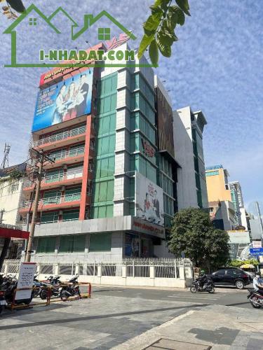 Cho thuê toà nhà 105 Cộng Hoà Tân Bình 8 tầng, 2 thang máy giá 650 triệu thương lượng