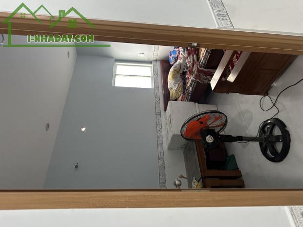 bán nhà kiệt Đỗ Bá đang cho thuê có dòng tiền 20 triệu / 1 tháng