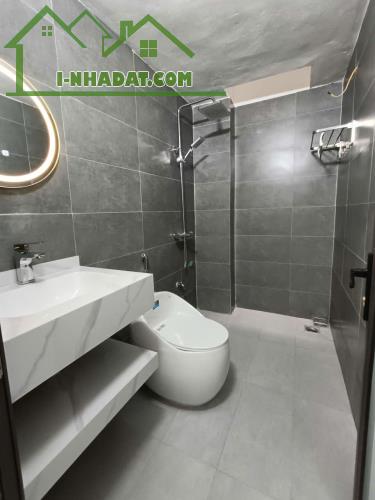 BÁN NHÀ SIÊU ĐẸP 4.45 TỶ 3 TẦNG 72M2 CÓ SÂN Ô TÔ KHU ĐỒNG QUÝT - 5