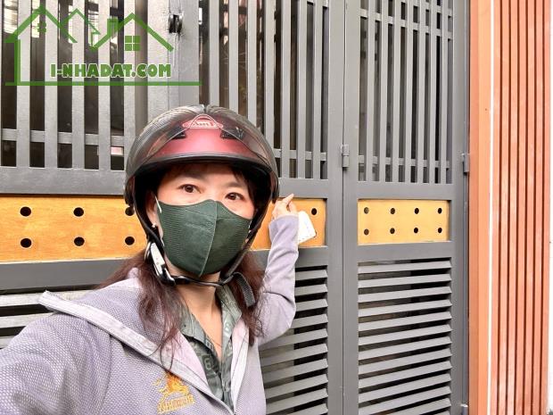 NHÀ BÁN ĐƯỜNG SỐ- KHU AN NINH -CÁCH QUẬN 1 CHỈ VÀI PHÚT .THUẬN TIÊN ĐI LẠI.