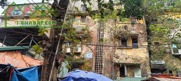 Chủ nhà cần bán gấp căn hộ tầng 2 nhà C tập thể Nguyễn Công Trứ, trung tâm quận HBT