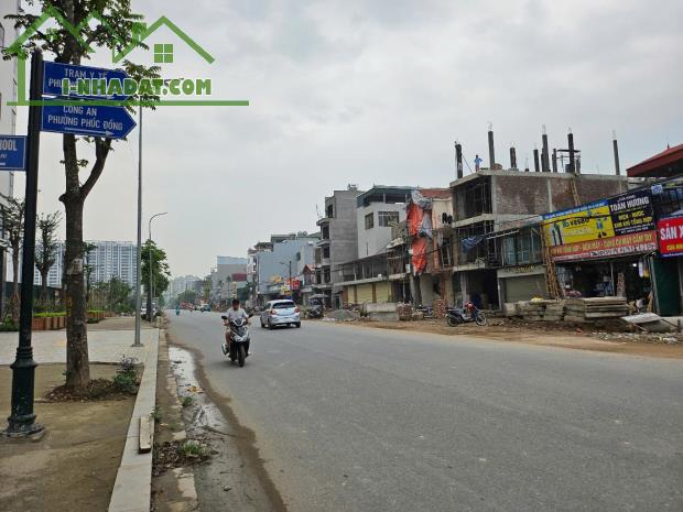 Giảm SỐC 1 tỷ! Bán GẤP Đất mặt phố Tân Thụy, ô tô tránh, 230m, MT 10m, giá 50 tỷ