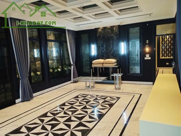 🔅 Tòa Văn Phòng VIP Nhất Mặt Phố Văn Cao, Ba Đình, 101m2 10 Tầng MT 6m, Chỉ 95 Tỷ 🔅
