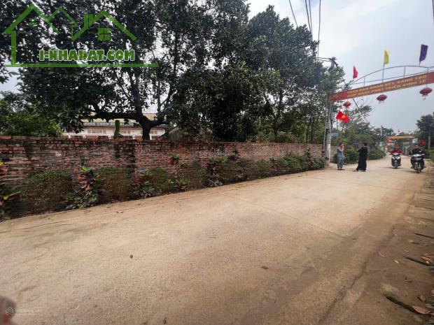 Bán đất tại ĐT 414, Xã Tản Lĩnh, Ba Vì, Hà Nội, 10 triệu / m2, 300m2 lô góc 2 mặt tiền - 1