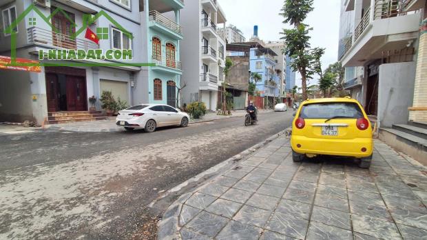 BÁN GẤP NHÀ LÔ GÓC-VIP NHẤT PHÚC LỢI-Ô TÔ TRÁNH-KINH DOANH ĐỈNH - 30M²x5 TẦNG NHỈNH 4 TỶ - 1