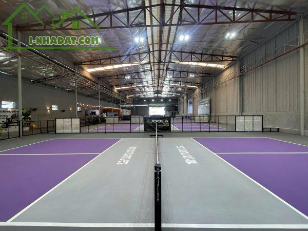 Thủ Đức  ! Sang nhượng sân pickleball DT : 1500m2 , có 5 sân , mái che và Quán Cafe + 2 - 3