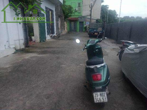 BÁN NHÀ MẸ CHỒNG Lấy tiền đi du lịch