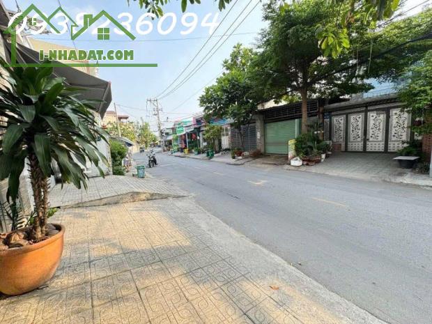 Xưởng 5x30m mặt tiền buôn bán Thạnh Lộc 41
