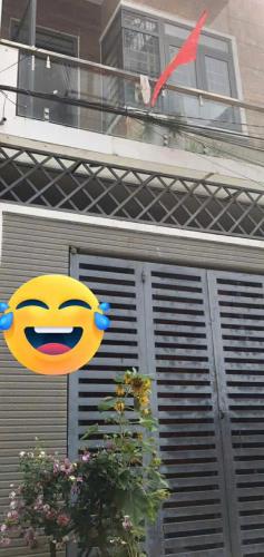 BÁN NHÀ THỦ ĐỨC 2 TẦNG SÂN THƯỢNG DT 52 M2 GIÁ 3,860 TỶ TL