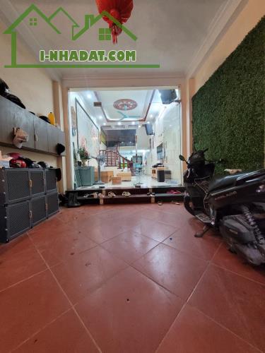 CHỦ TỰ XÂY – NHÀ ĐẸP LONG LANH – CÓ Ô CHỜ THANG MÁY – FULL NỘI THẤT – Ô TÔ TRÁNH –GẦN AEON - 5