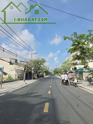 GIÁ RẺ ĐẦU TƯ, Ng Bình & Lê Văn Lương, Đường nhựa 14m, chỉ 3.2 tỷ