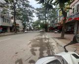Mặt phố lớn kinh doanh bất chấp mọi loại hình dòng tiền ổn định