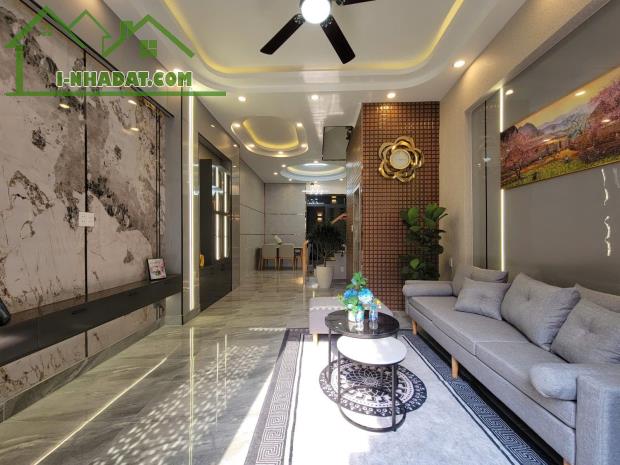 SIÊU PHẨM NGUYỄN SỸ SÁCH - 40M2 - 3 TẦNG BTCT 3PN 4WC - CHỈ 4.95 TỶ - 1
