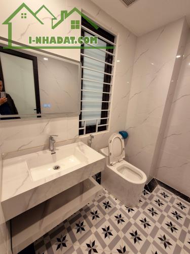 🚀 CHU HUY MÂN! LÔ GÓC 6 TẦNG, FULL NỘI THẤT, Ở NGAY – 5.6 TỶ!
