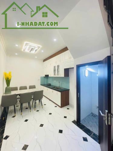 Nhà mới Trương Định Hoàng Mai 41m 5 tầng 7 ngủ – ô tô cách 10m – tặng nội thất, 7,4 tỷ. - 1