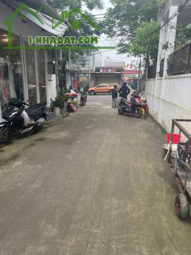 Bán đất tặng nhà đường Đào Tấn chỉ nằm sau 01 nhà MT ngay Ngã Tư Đào Tấn và Đặng Huy Trứ