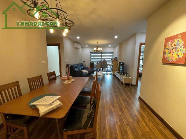 Căn hộ 3 phòng ngủ, 96m Goldmark City, Hồ Tùng Mậu. Nội thất sẵn đầy đủ. - 1