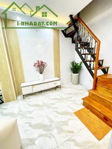 CHỈ 3,8 TỶ CÓ NGAY HỘ KHẨU BA ĐÌNH VIP 20m2, DÂN XÂY, KINH DOANH, RA OTO+HỒ 15M - 3