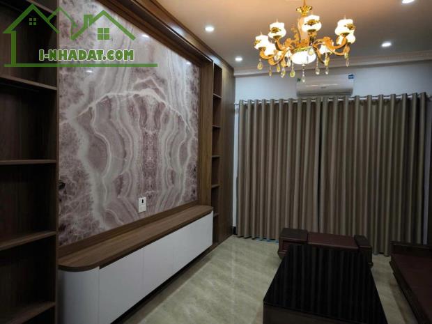 ✨ Cần BÁN gấp NHÀ CỔ NHUẾ – 35M², 5 TẦNG + 1 TUM – THANG MÁY – LÔ GÓC ✨  🏡 Nhà đẹp, tho - 3