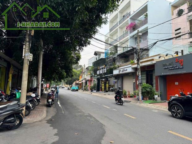 NHÀ MẶT TIỀN - PHƯỜNG BÌNH THỌ - GẦN GA METRO - DÒNG TIỀN 50 TRIỆU/THÁNG - 81M2 - CHỈ 20 T - 3