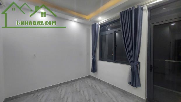 NHÀ MẶT TIỀN - PHƯỜNG BÌNH THỌ - GẦN GA METRO - DÒNG TIỀN 50 TRIỆU/THÁNG - 81M2 - CHỈ 20 T - 2