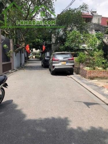 EM LÀ SỐ 1 THÌ KHÔNG AI LÀ SỐ 2 - Tại Tổ 19 Thị Trấn Đông Anh, đường thông tứ phía, 2 ô - 2