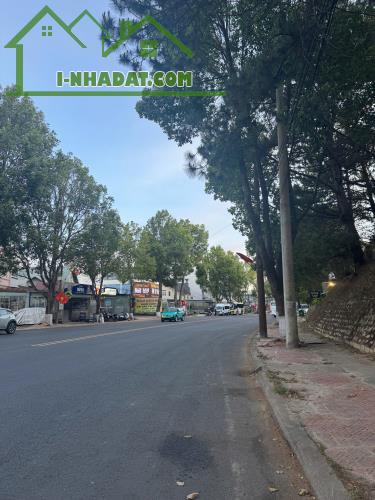 Đất cho thuê hai mặt tiền đường Phù Đổng Thiên Vương, Phường 8, Đà Lạt