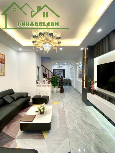 Bán nhà đẹp, diện tích rộng, 5 tầng, 59m2 , giá 12.6 tỷ, khu phân lô VIP, Nguyễn Trãi, - 1