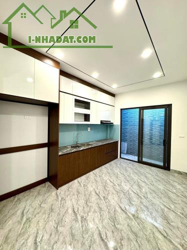 SIÊU PHẨM SÀI ĐỒNG 50M2 x 4T MẶT NGÕ THÔNG 10M OTO TRÁNH, GẦN PHỐ SẦM UẤT. 7,2TỶ - 2