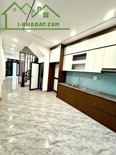 SIÊU PHẨM SÀI ĐỒNG 50M2 x 4T MẶT NGÕ THÔNG 10M OTO TRÁNH, GẦN PHỐ SẦM UẤT. 7,2TỶ - 3