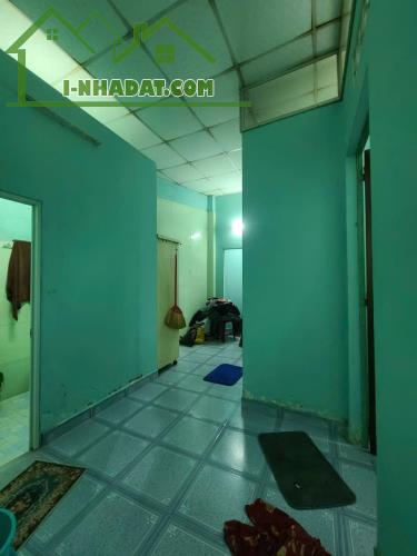 Bán gấp nhà ngay trung tâm Tam Bình quận Thủ Đứ 60m2 giá nhỉnh 3 tỷ .